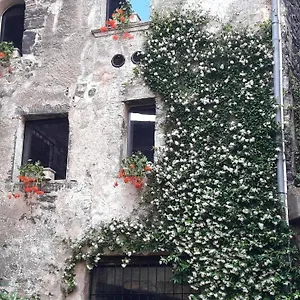 Casa Isola Italy